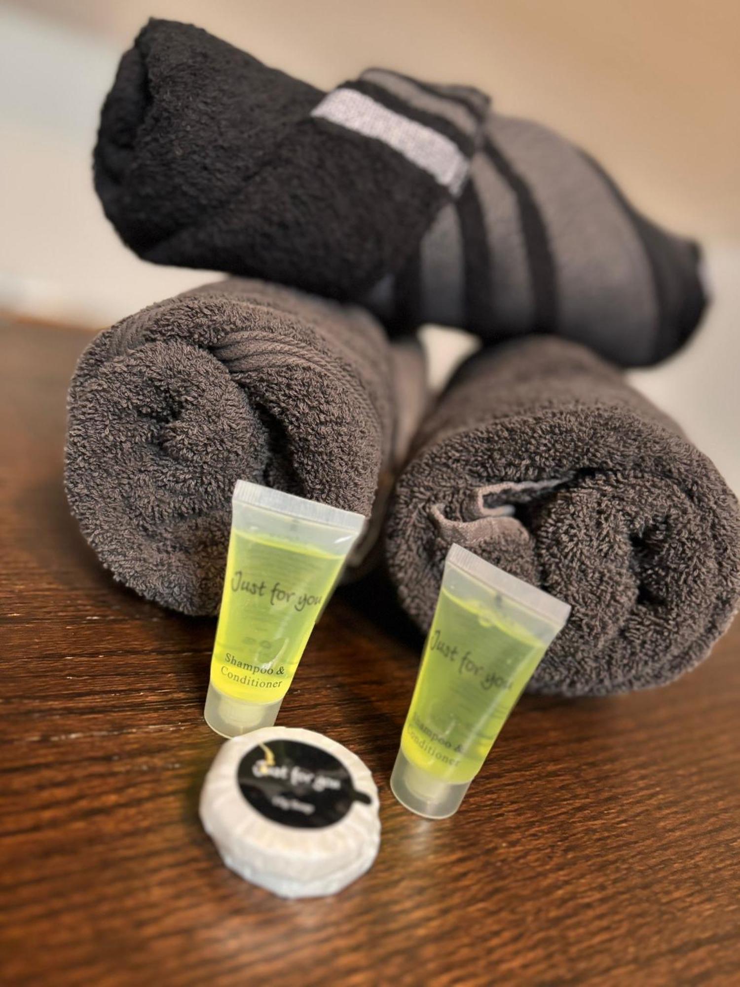 Spacieuse Privee Avec Salle De Bain Privee Privatunterkunft