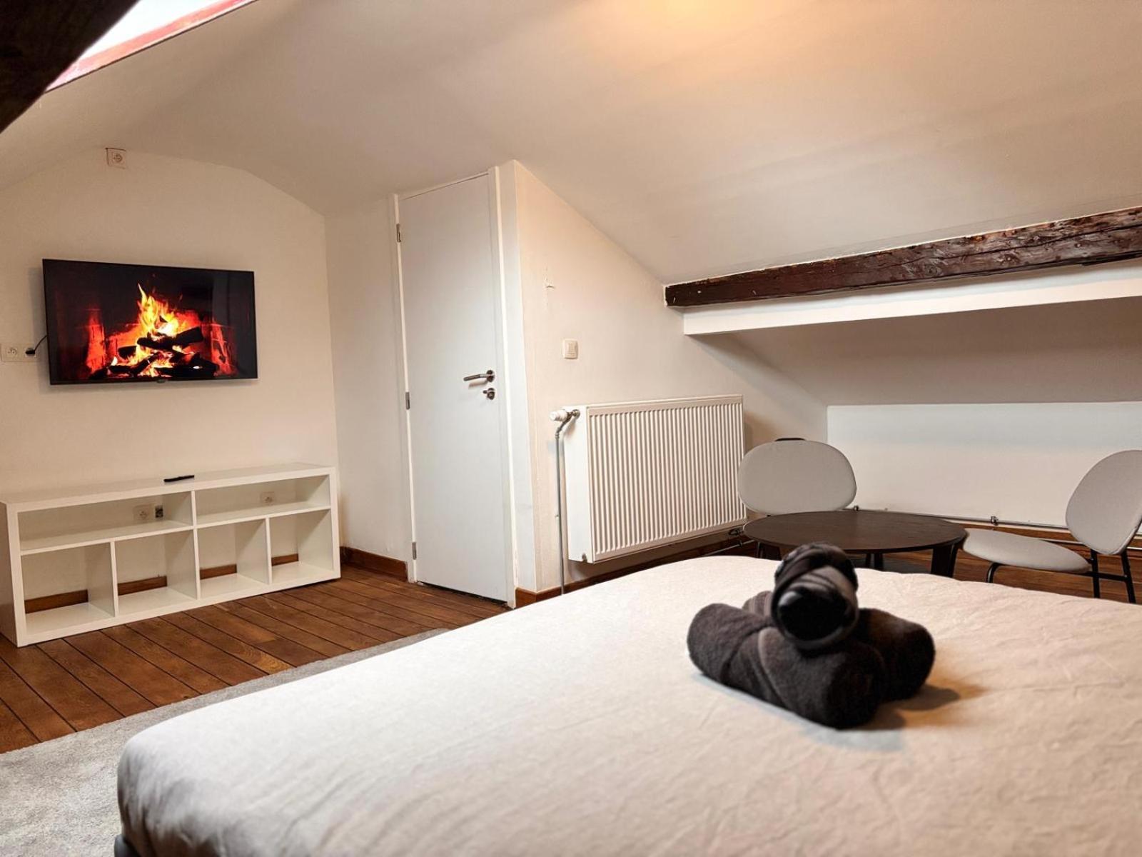 Spacieuse Privee Avec Salle De Bain Privee Privatunterkunft *